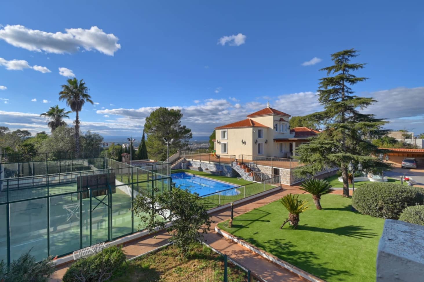 Chalet de 6 habitaciones en Alzira en venta con piscina garaje - 1.100.000 € (Ref: 8803274)