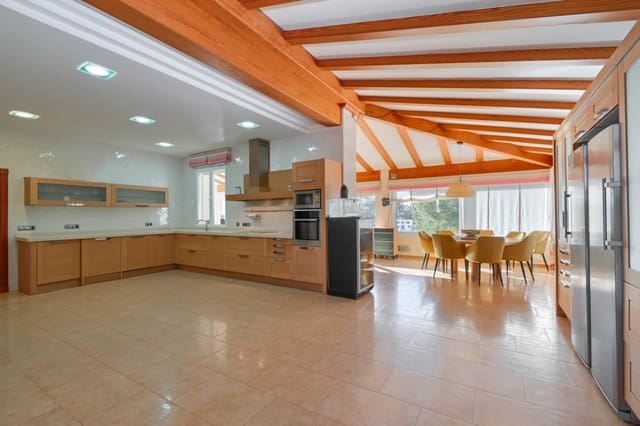 6 camera da letto Villa in vendita in Alzira con piscina garage - 1.100.000 € (Rif: 8803274)