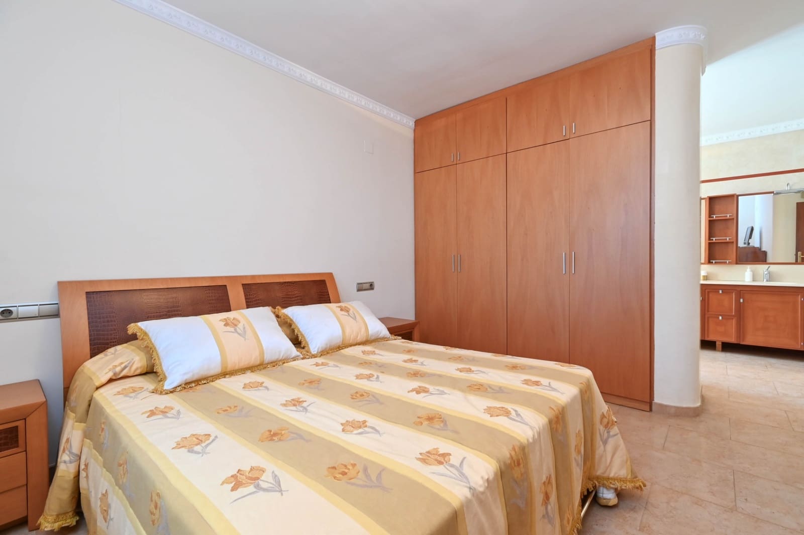 Chalet de 6 habitaciones en Alzira en venta con piscina garaje - 1.100.000 € (Ref: 8803274)