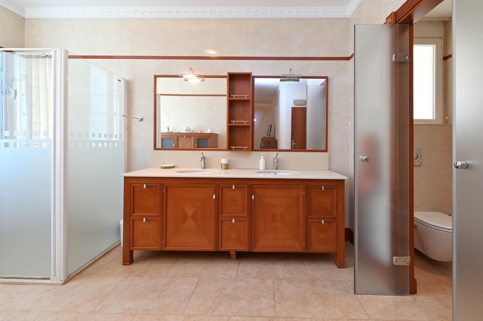 Chalet de 6 habitaciones en Alzira en venta con piscina garaje - 1.100.000 € (Ref: 8803274)