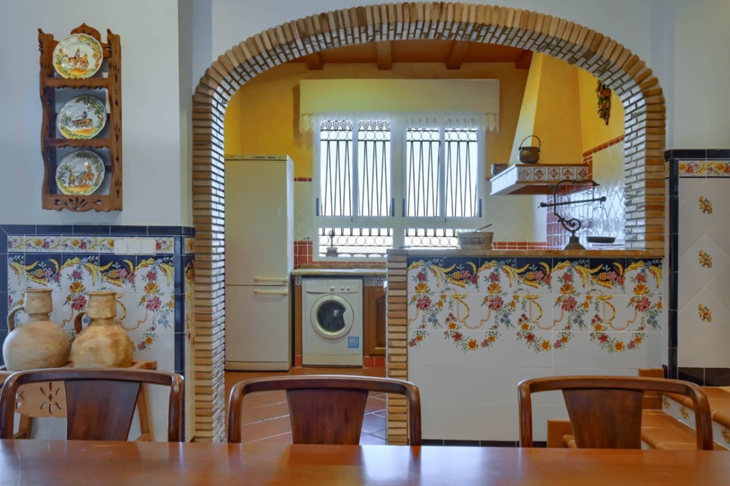 6 bedroom Villa for sale in Alzira with pool garage - € 650,000 (Ref: 8806738)