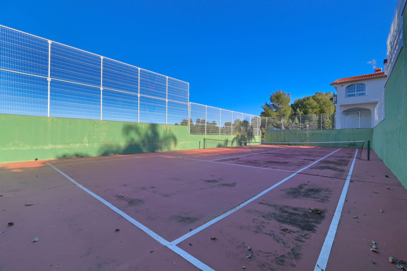 6 bedroom Villa for sale in Alzira with pool garage - € 650,000 (Ref: 8806738)