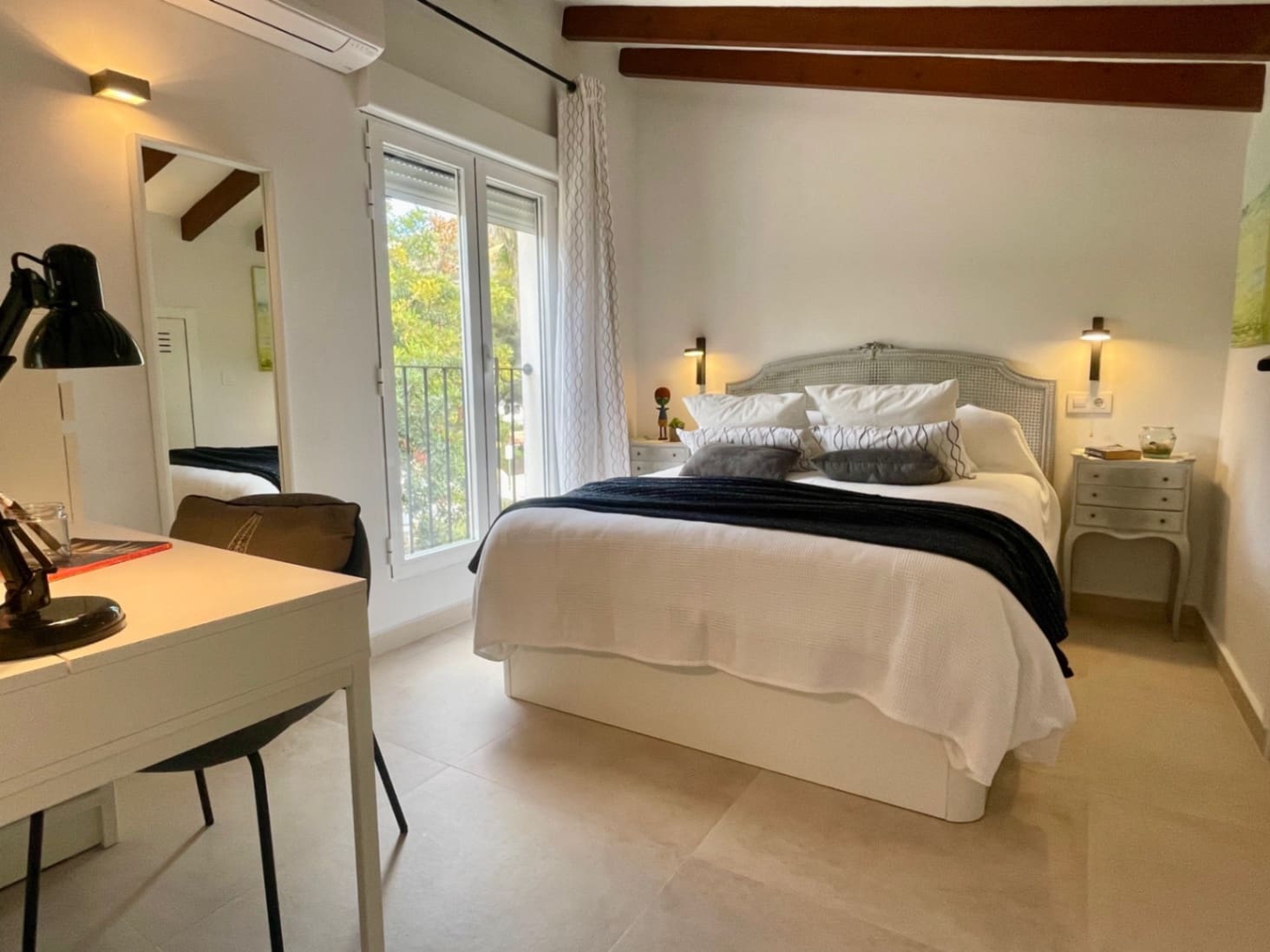3 slaapkamer Villa te huur in Moraira met zwembad - € 2.500 (Ref: 8913591)