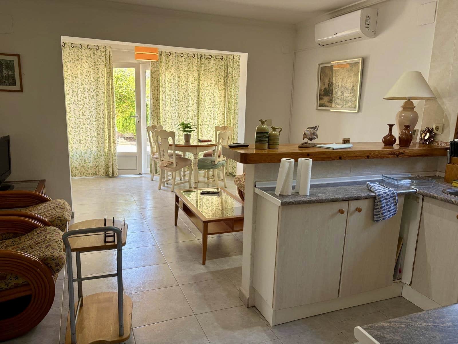 3 soveværelse Lejlighed til leje i Moraira - € 1.000 (Ref: 9190501)