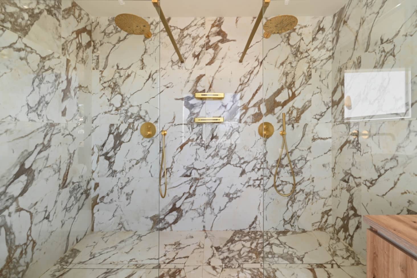 7 bedroom Villa for sale in Moraira with garage - € 1,925,000 (Ref: 9293290)