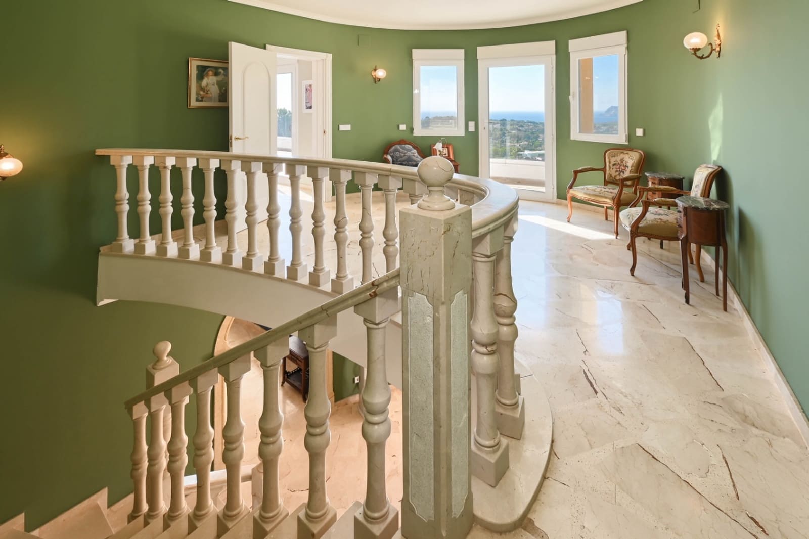 7 bedroom Villa for sale in Moraira with garage - € 1,925,000 (Ref: 9293290)