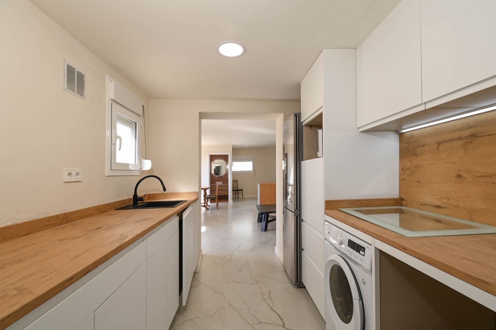 7 bedroom Villa for sale in Moraira with garage - € 1,925,000 (Ref: 9293290)