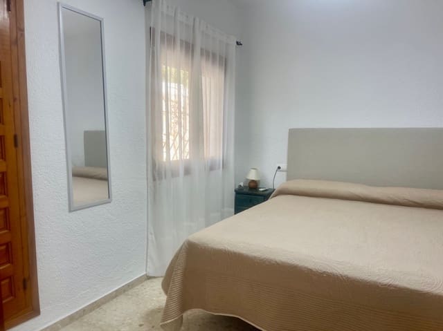 2 soverom Leilighet til leie i Moraira, Teulada-Moraira med svømmebasseng garasje - € 1 000 (Ref: 9328544)