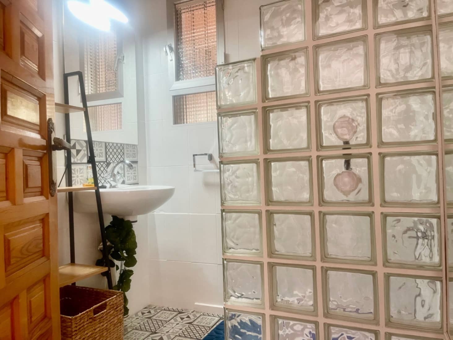 Dom blizniak do wynajęcia w Moraira - 1 800 € (Ref: 9427563)