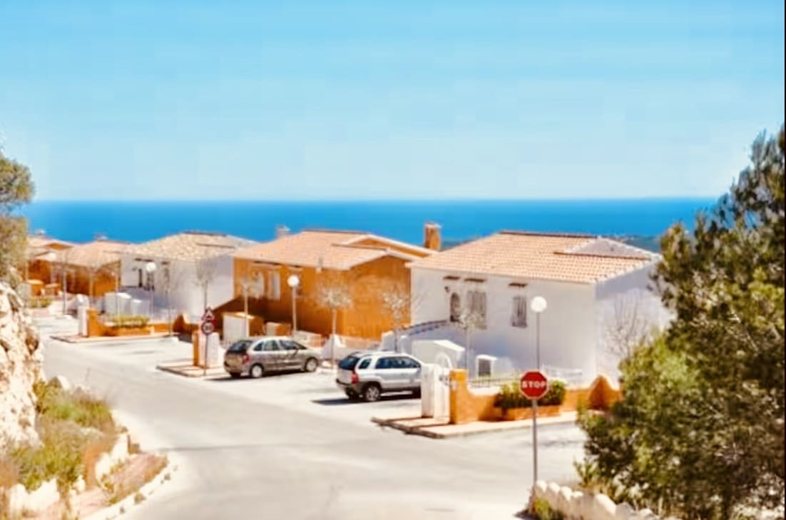 2 makuuhuone Huoneisto vuokrattavana paikassa Benitachell / Benitatxell mukana uima-altaan 
autotalli - 1 000 € (Ref: 9537794)