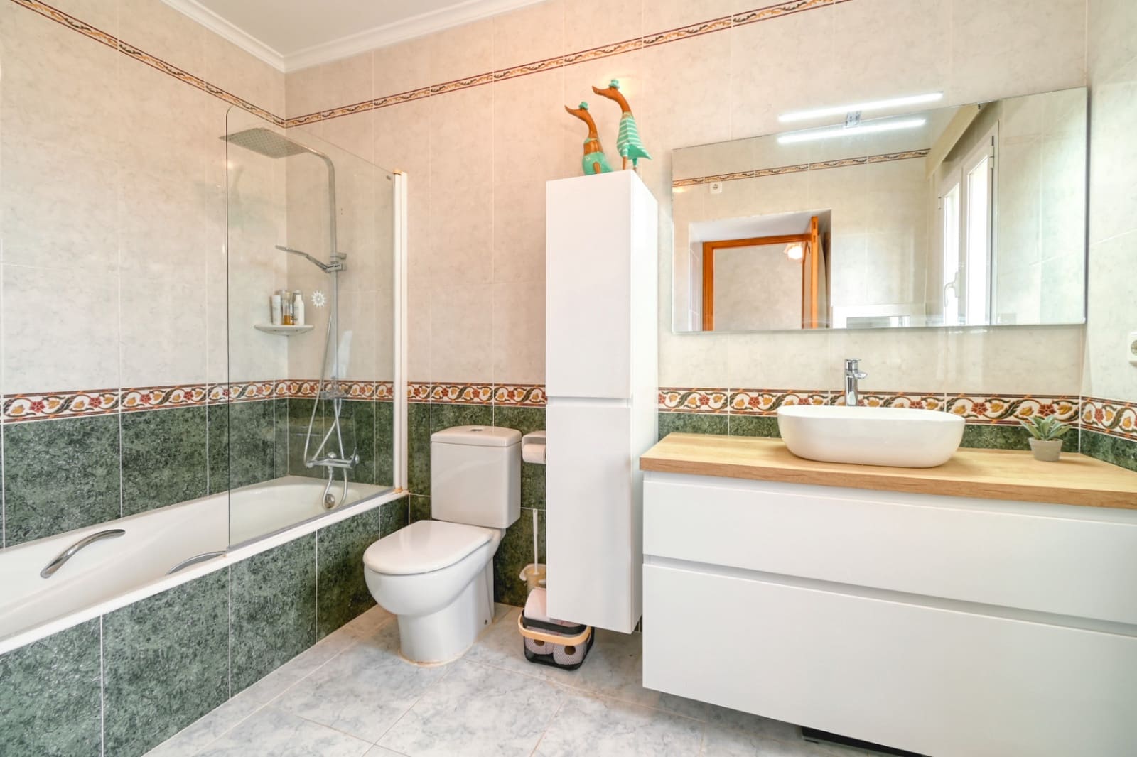 Chalet de 2 habitaciones en Benitachell / Benitatxell en venta con piscina garaje - 650.000 € (Ref: 9599903)