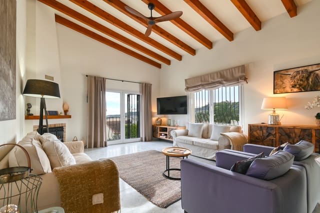 2 quarto Moradia para venda em Benitachell / Benitatxell com piscina garagem - 650 000 € (Ref: 9599903)