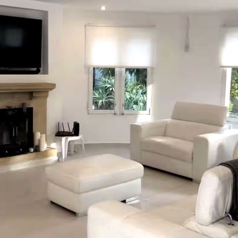 Chalet de 3 habitaciones en Javea / Xàbia en alquiler con garaje - 2.500 € (Ref: 9652878)