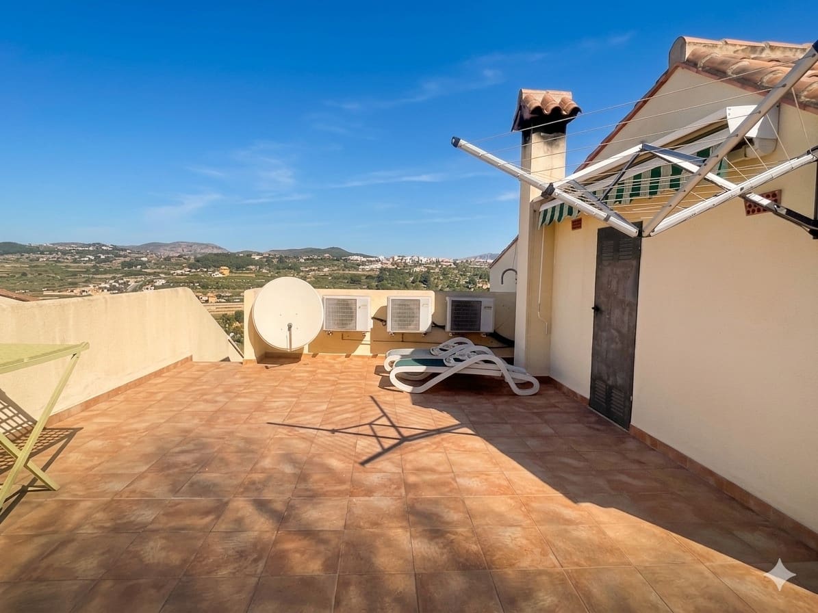 3 Zimmer Reihenhaus zu verkaufen in Benitachell / Benitatxell mit Pool Garage - 375.000 € (Ref: 9778875)