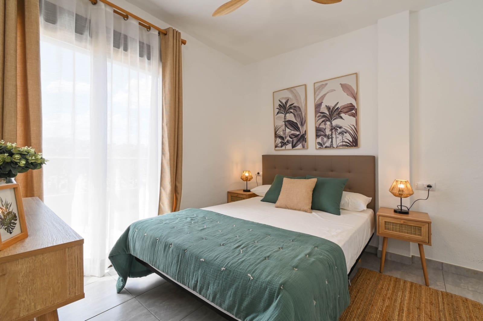 2 bedroom Apartment for sale in Moraira with pool - € 320,000 (Ref: 9814718)