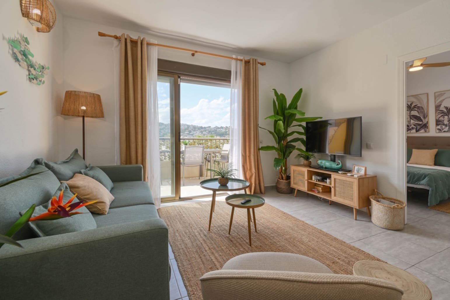2 bedroom Apartment for sale in Moraira with pool - € 320,000 (Ref: 9814718)