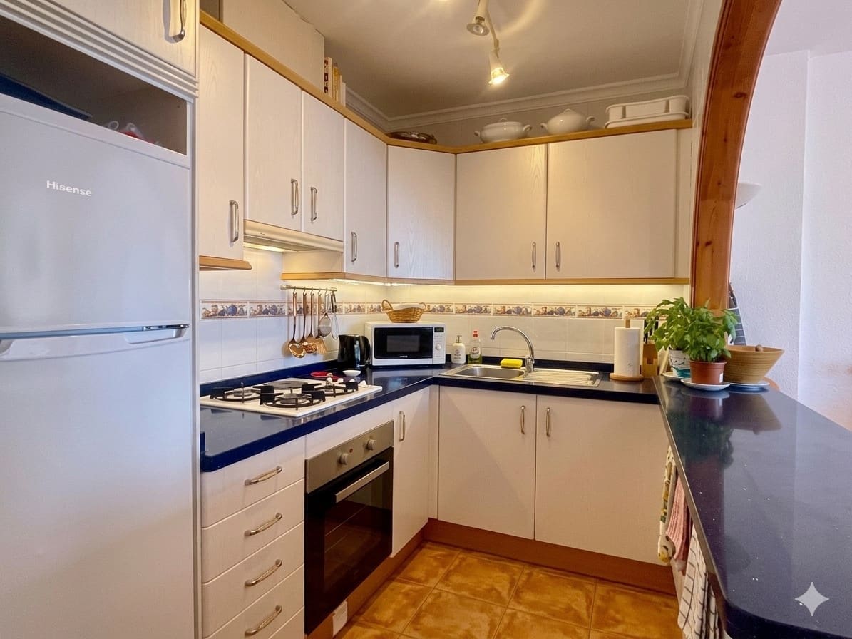 Apartamento de 2 habitaciones en Benitachell / Benitatxell en venta con piscina garaje - 285.000 € (Ref: 9849755)