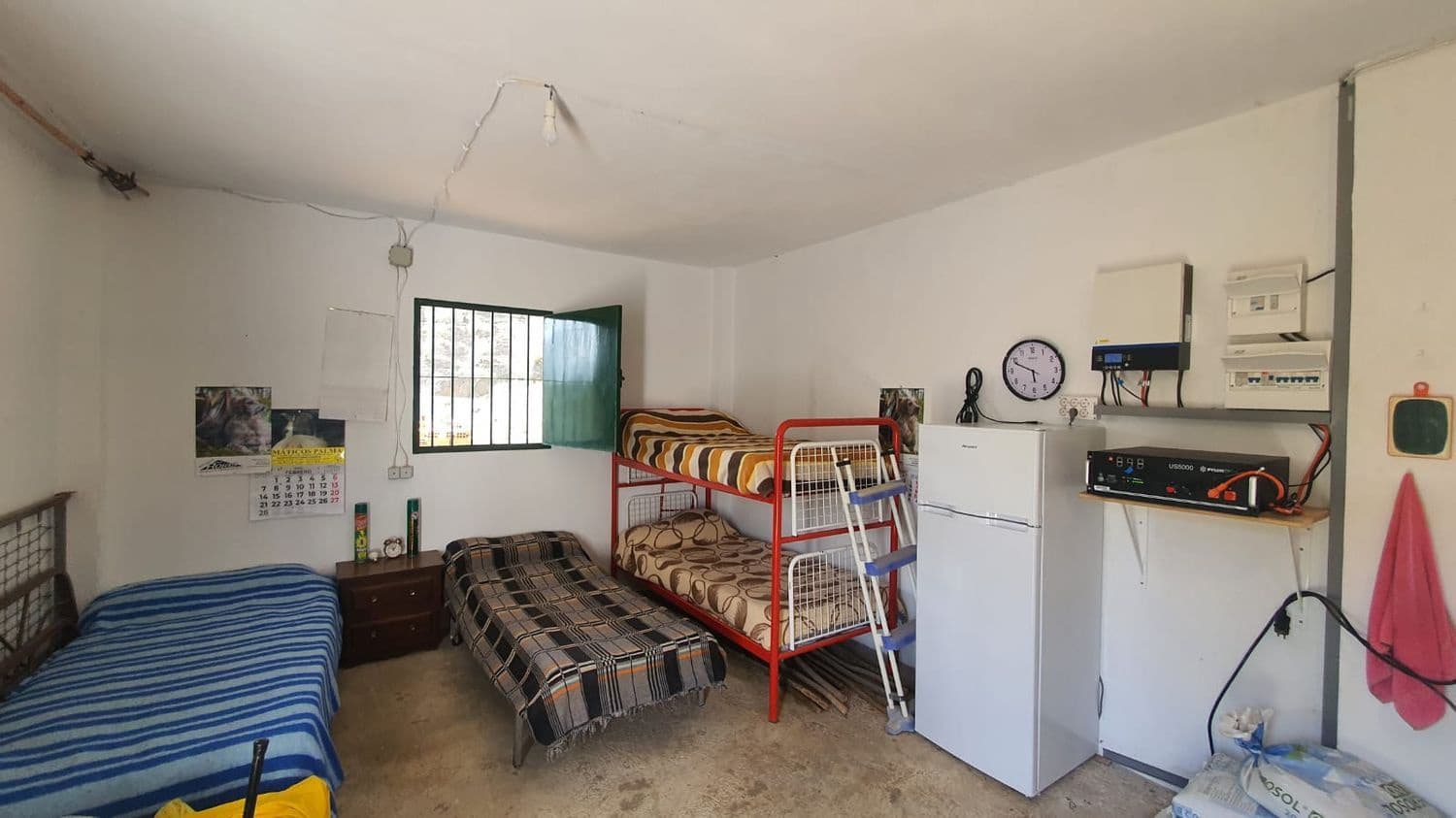 Ubebygd land til salgs i Monda - € 175 000 (Ref: 7928858)