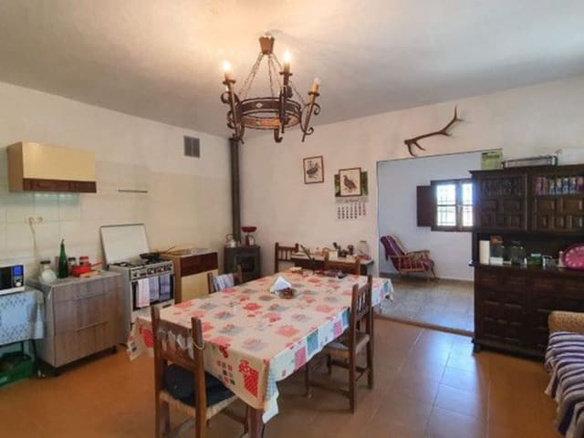 2 soveværelse Finca/Landehus til salg i Yunquera - € 160.000 (Ref: 8110474)