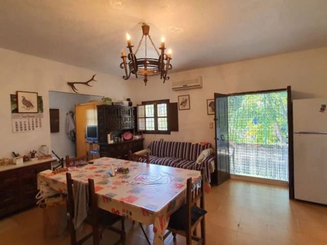 2 soveværelse Finca/Landehus til salg i Yunquera - € 160.000 (Ref: 8110474)