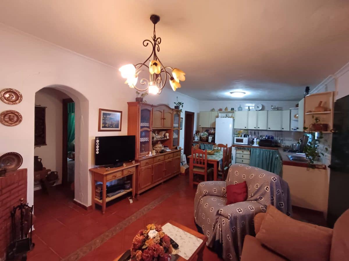 3 soveværelse Finca/Landehus til salg i Alozaina med garage - € 190.000 (Ref: 8317617)