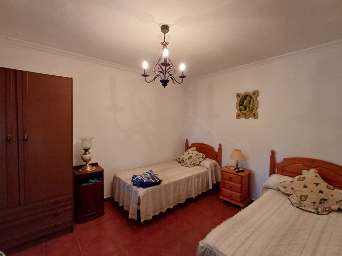 3 soveværelse Finca/Landehus til salg i Alozaina med garage - € 190.000 (Ref: 8317617)