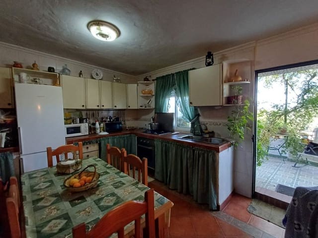 3 sypialnia Finka/Dom wiejski na sprzedaż w Alozaina z garażem - 190 000 € (Ref: 8317617)