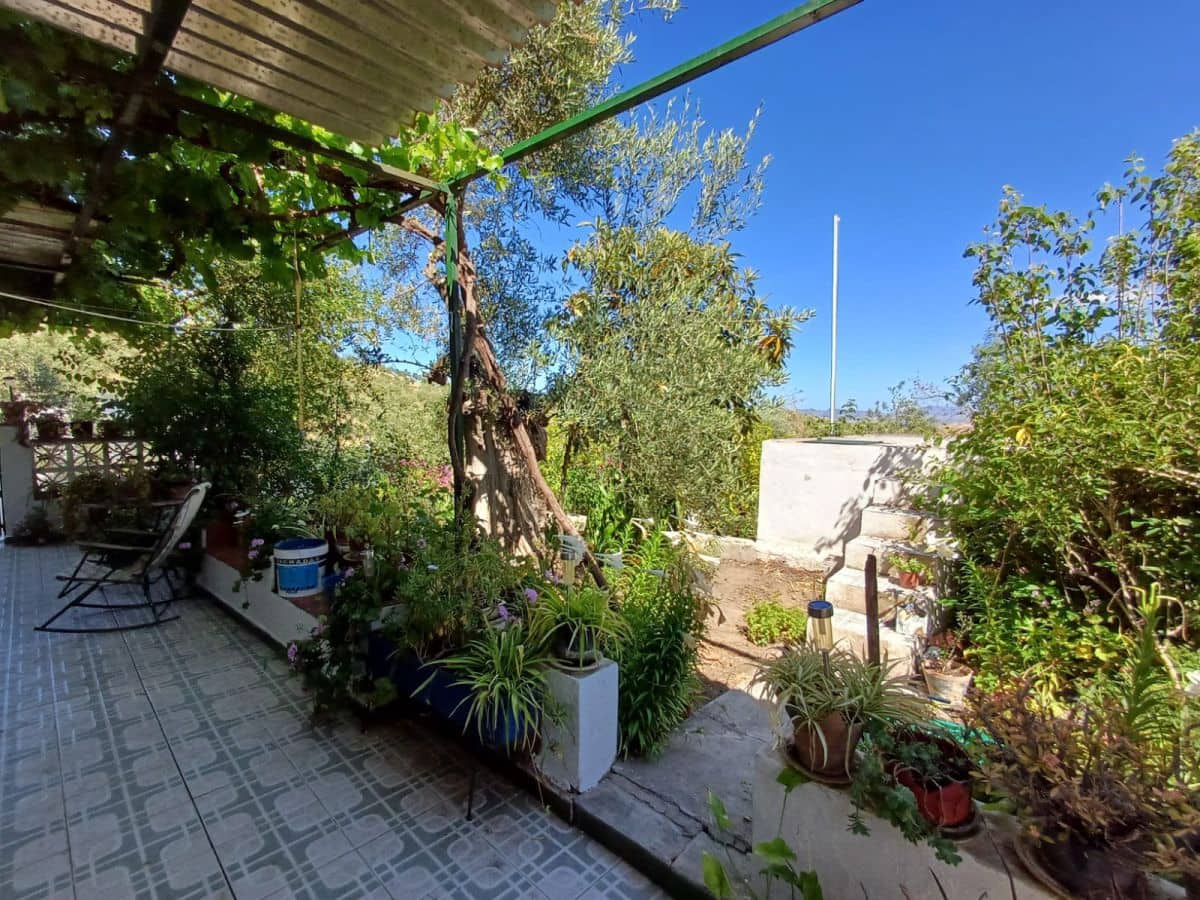 3 soveværelse Finca/Landehus til salg i Alozaina med garage - € 190.000 (Ref: 8317617)