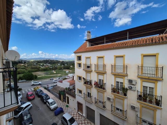 3 bedroom Flat for sale in Coín - € 199,000 (Ref: 8949270)