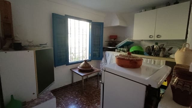 2 soveværelse Finca/Landehus til salg i Guaro - € 250.000 (Ref: 9040677)