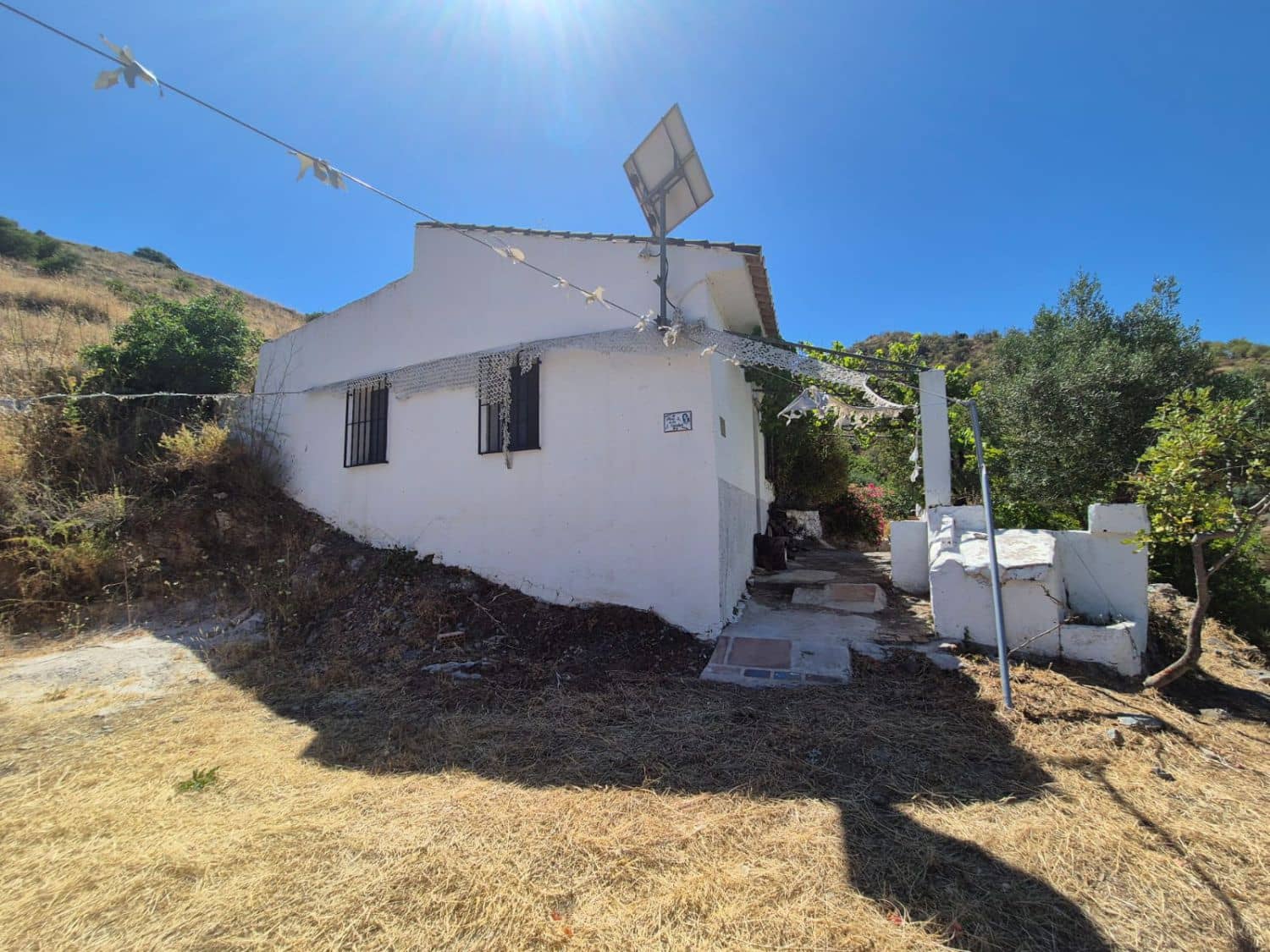 2 sypialnia Finka/Dom wiejski na sprzedaż w Guaro - 250 000 € (Ref: 9040677)