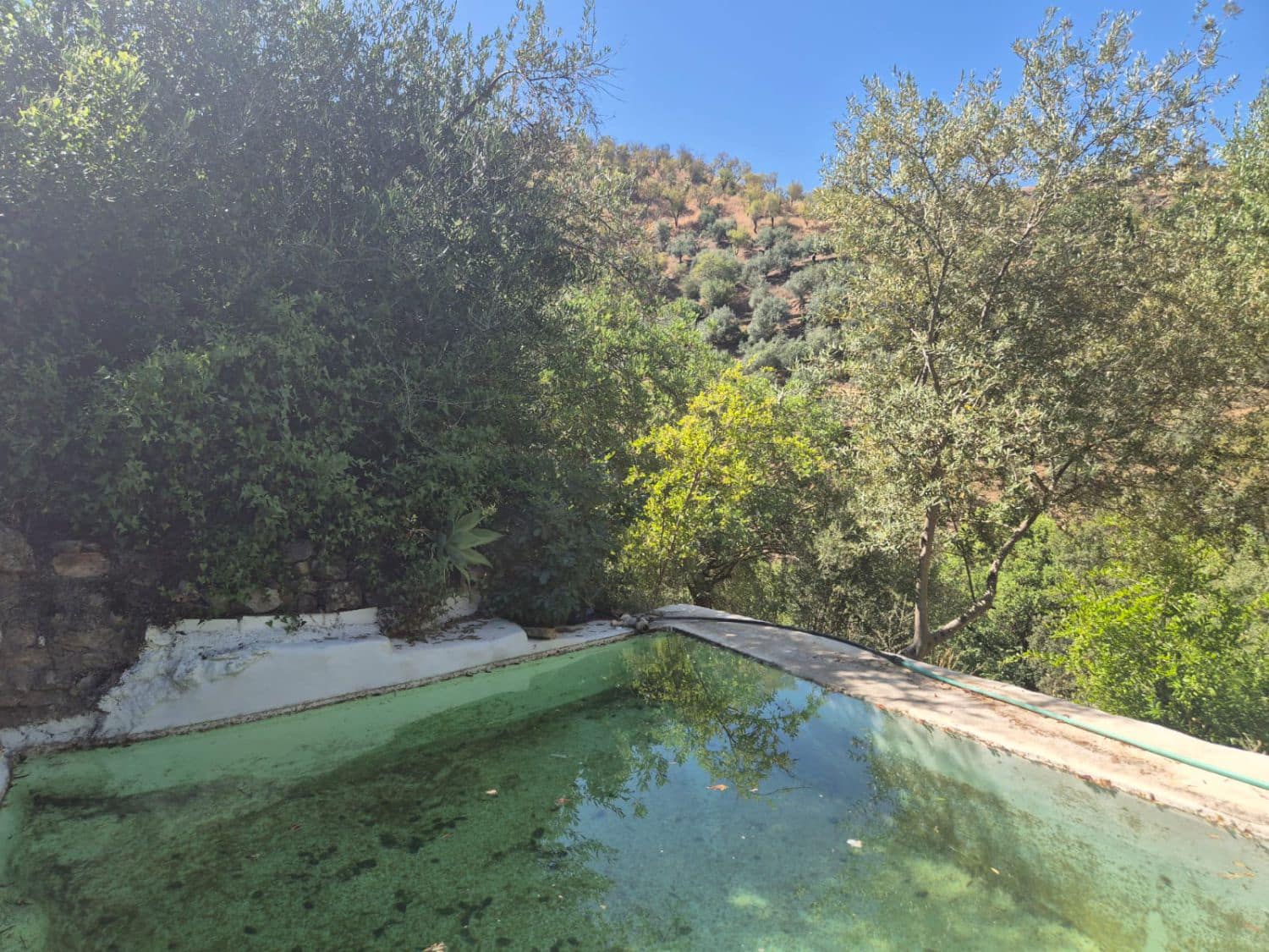 2 sypialnia Finka/Dom wiejski na sprzedaż w Guaro - 250 000 € (Ref: 9040677)