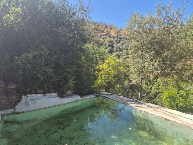 2 soveværelse Finca/Landehus til salg i Guaro - € 250.000 (Ref: 9040677)