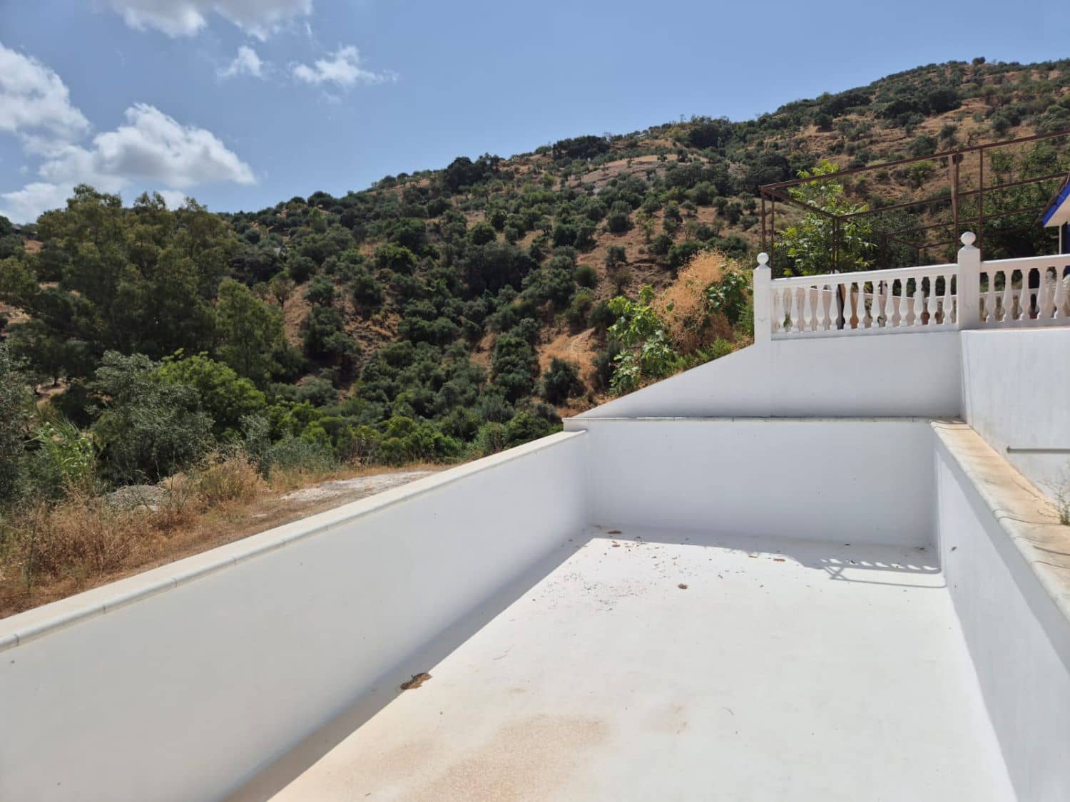 3 soveværelse Finca/Landehus til salg i Guaro - € 695.000 (Ref: 9128703)