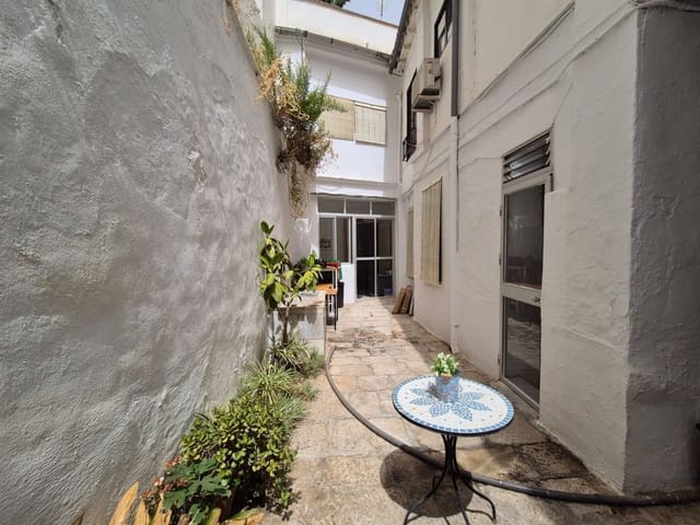 4 bedroom Townhouse for sale in Coín - € 230,000 (Ref: 9194202)