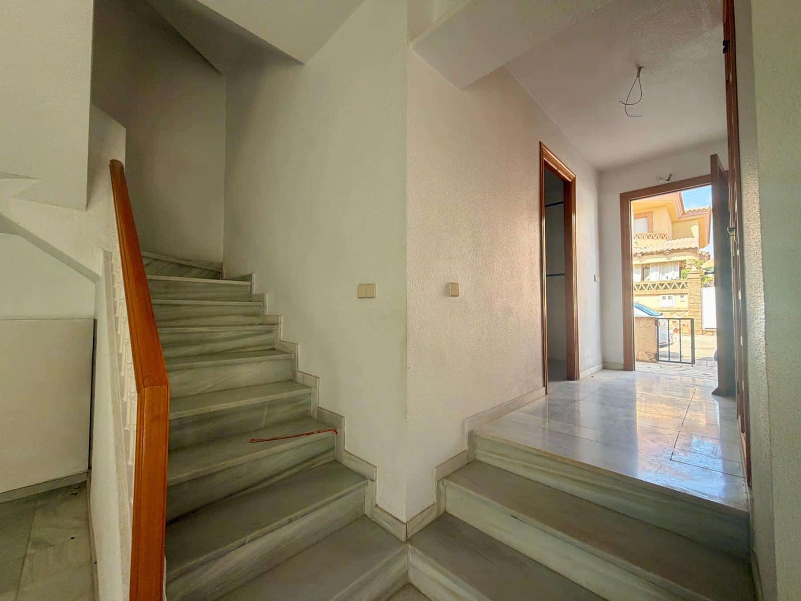 3 sypialnia Willa na sprzedaż w Garrucha z garażem - 245 000 € (Ref: 10067827)