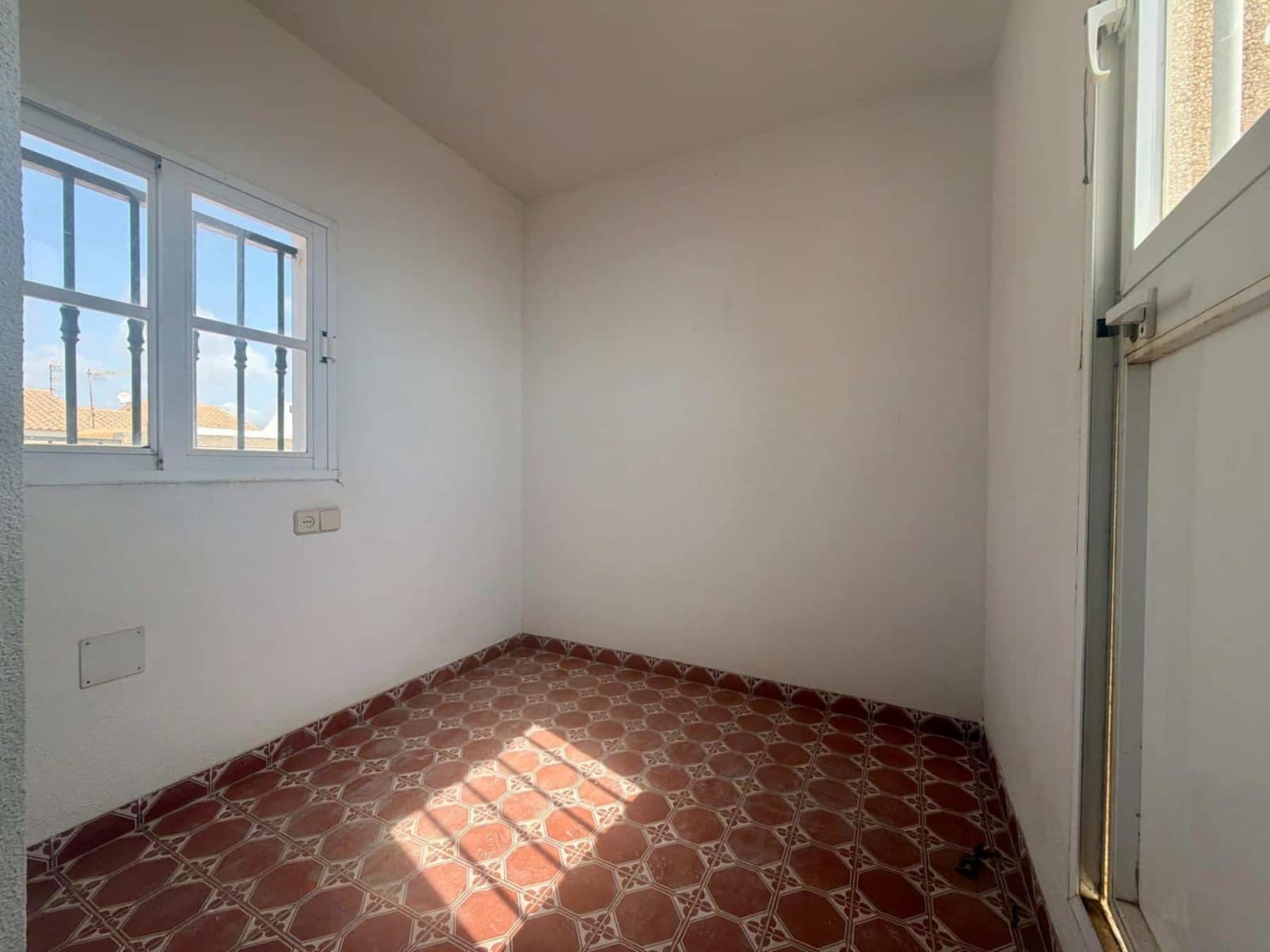 3 sypialnia Willa na sprzedaż w Garrucha z garażem - 245 000 € (Ref: 10067827)