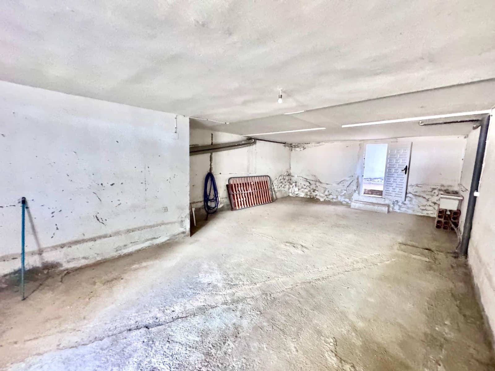 4 soverom Villa til salgs i Canjayar med garasje - € 135 000 (Ref: 10075415)