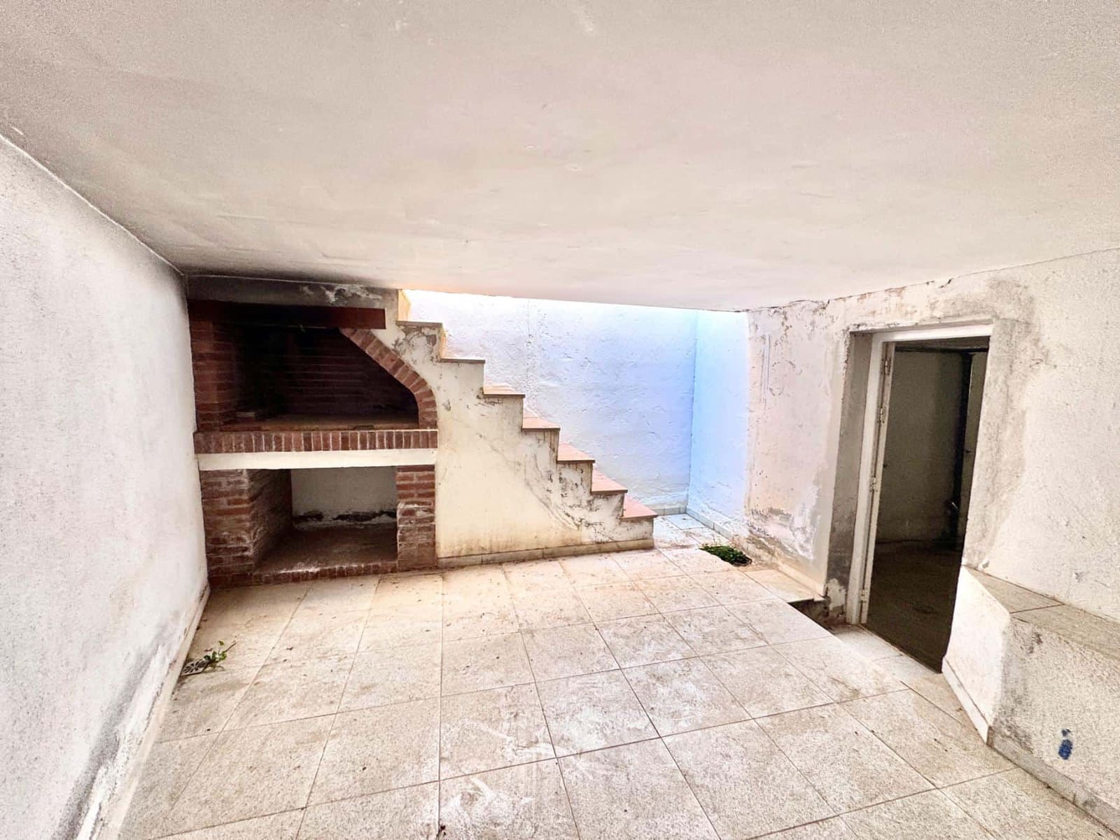 4 soverom Villa til salgs i Canjayar med garasje - € 135 000 (Ref: 10075415)