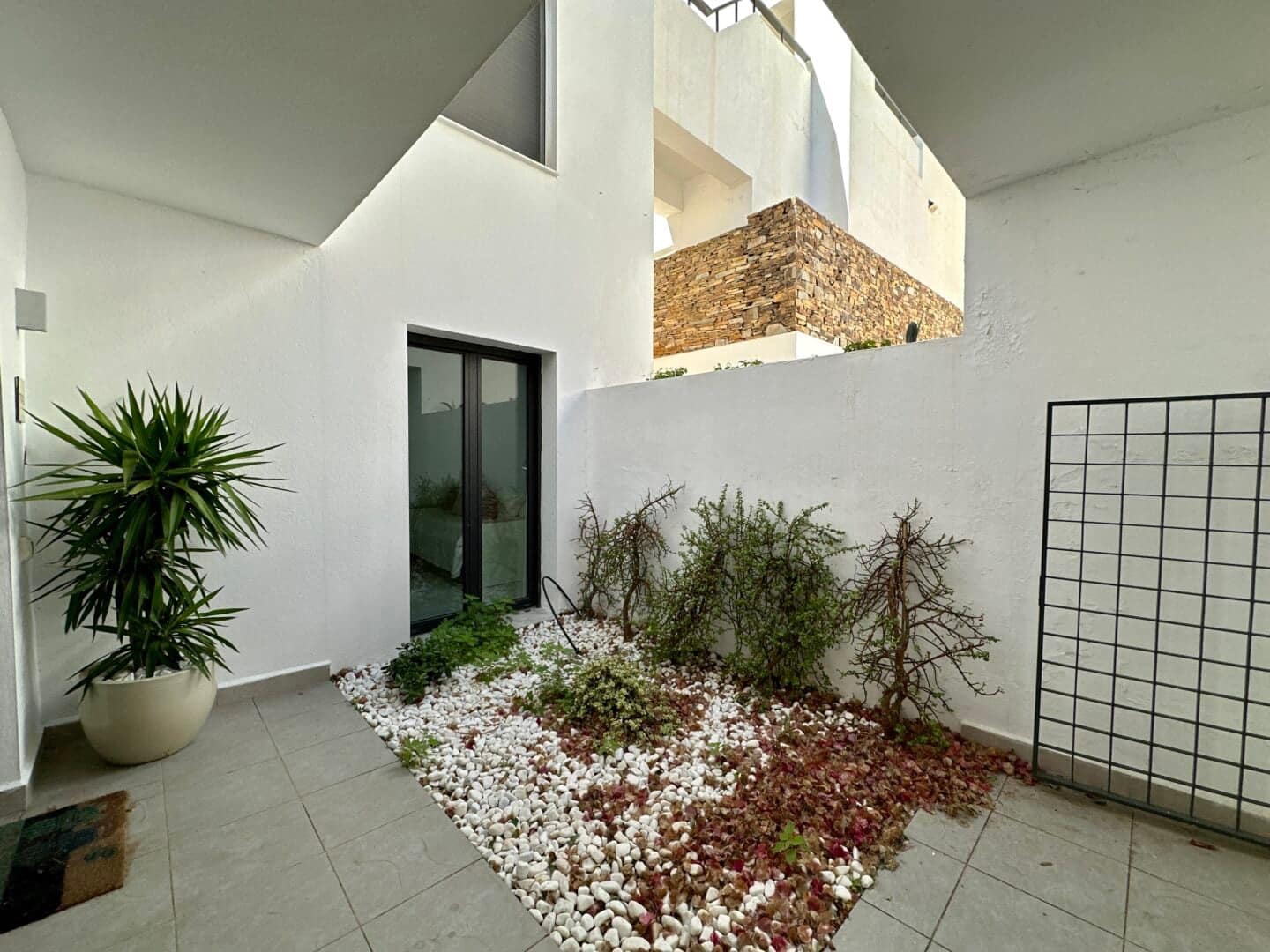 3 quarto Apartamento de Praia para arrendar em Mojacar com piscina garagem - 1 495 € (Ref: 10081099)