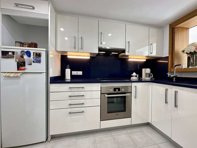 3 quarto Apartamento de Praia para arrendar em Mojácar com piscina garagem - 1 495 € (Ref: 10081099)