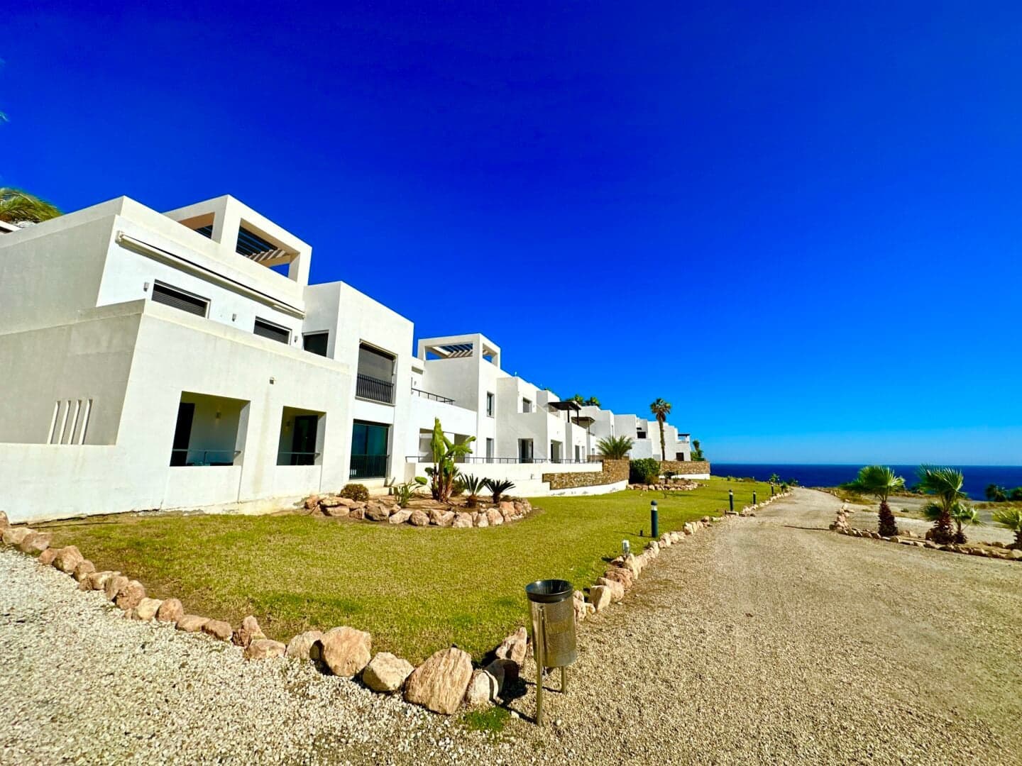 3 quarto Apartamento de Praia para arrendar em Mojacar com piscina garagem - 1 495 € (Ref: 10081099)