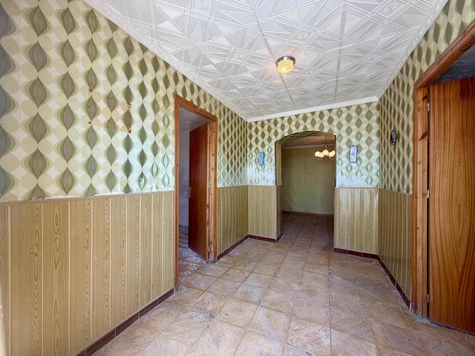 4 slaapkamer Villa te koop in Huercal-Overa met garage - € 69.950 (Ref: 10089578)