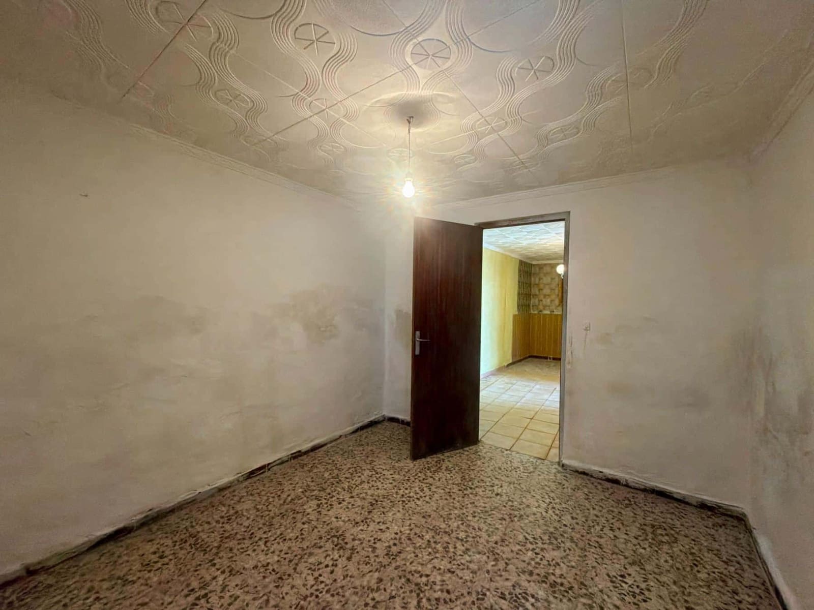 4 slaapkamer Villa te koop in Huercal-Overa met garage - € 69.950 (Ref: 10089578)