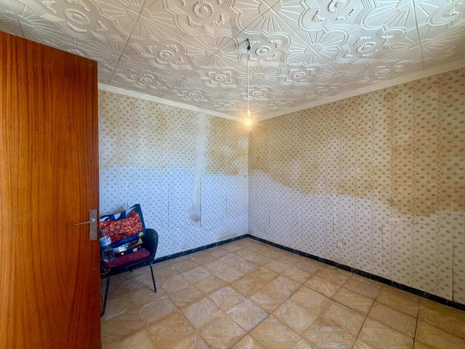 4 slaapkamer Villa te koop in Huercal-Overa met garage - € 69.950 (Ref: 10089578)