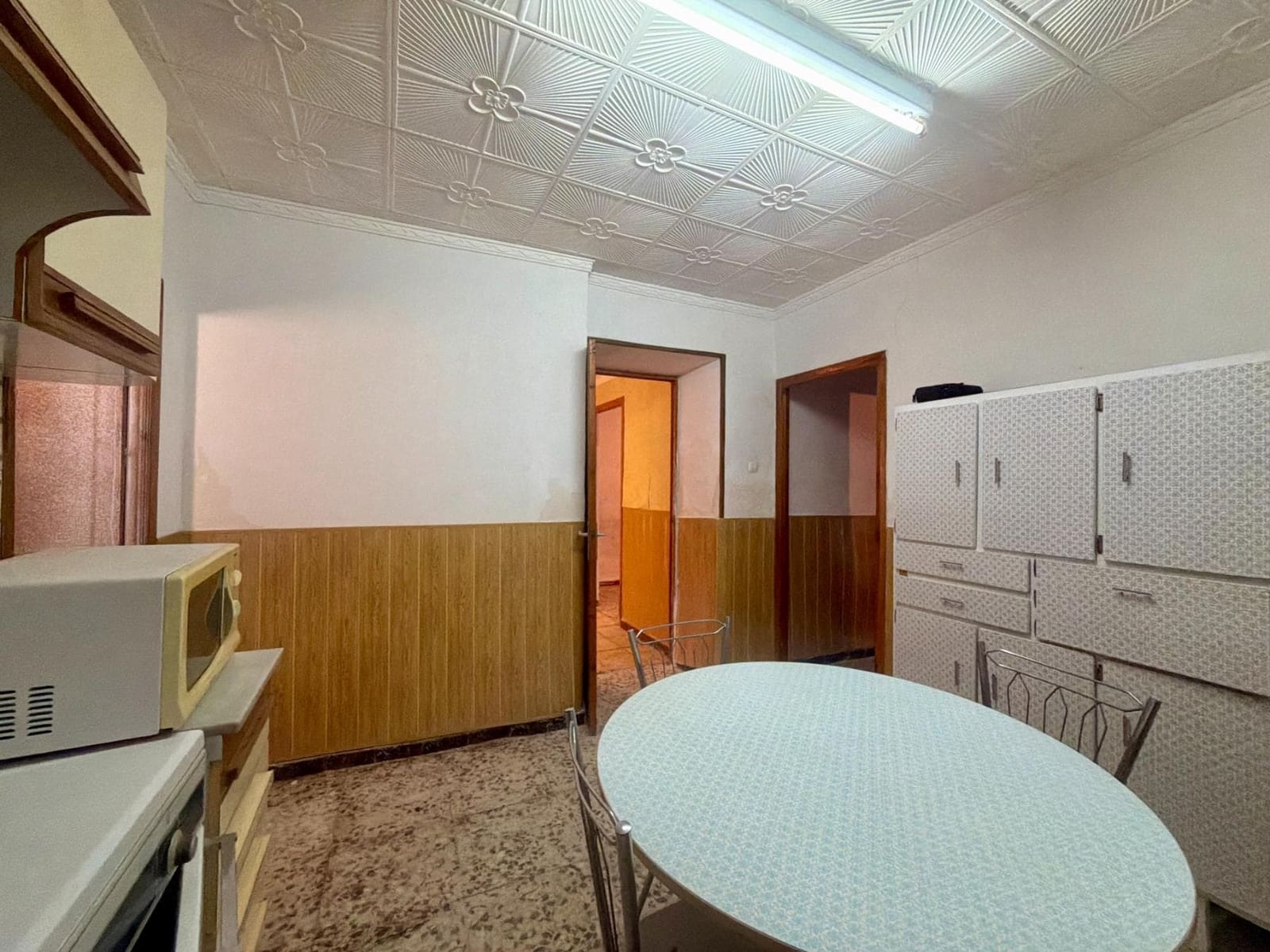 4 slaapkamer Villa te koop in Huercal-Overa met garage - € 69.950 (Ref: 10089578)