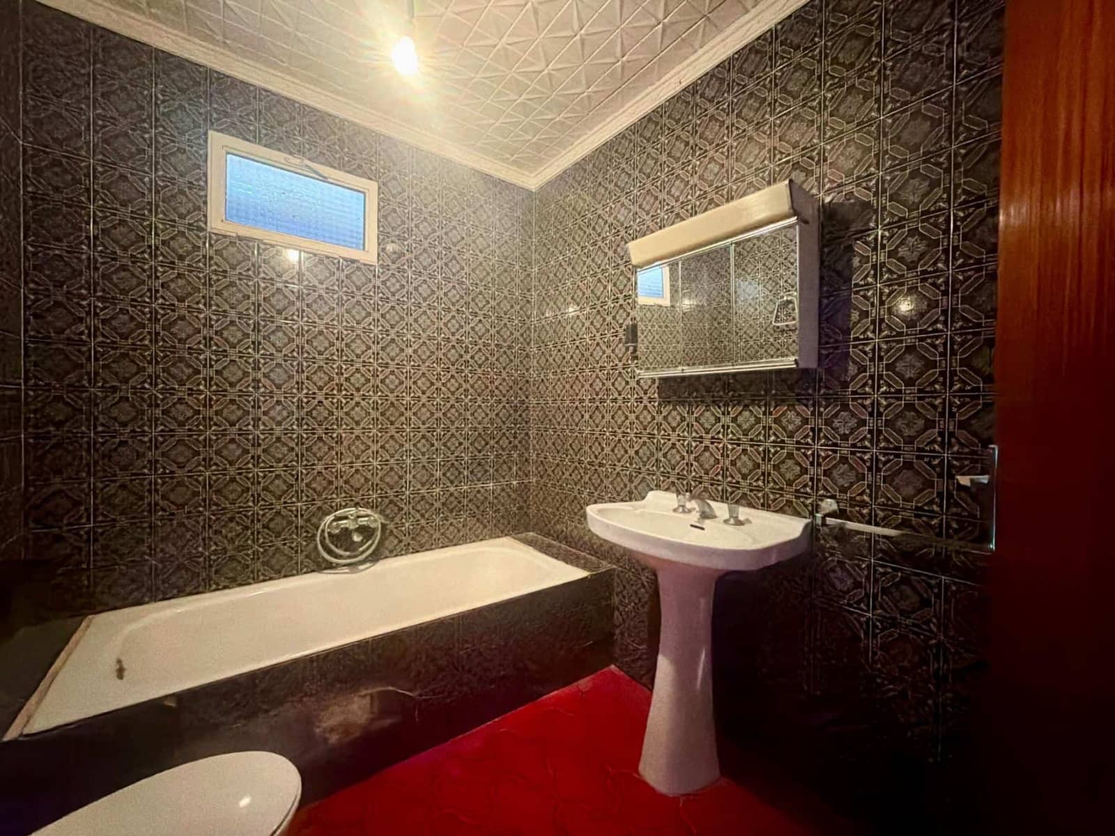 4 slaapkamer Villa te koop in Huercal-Overa met garage - € 69.950 (Ref: 10089578)