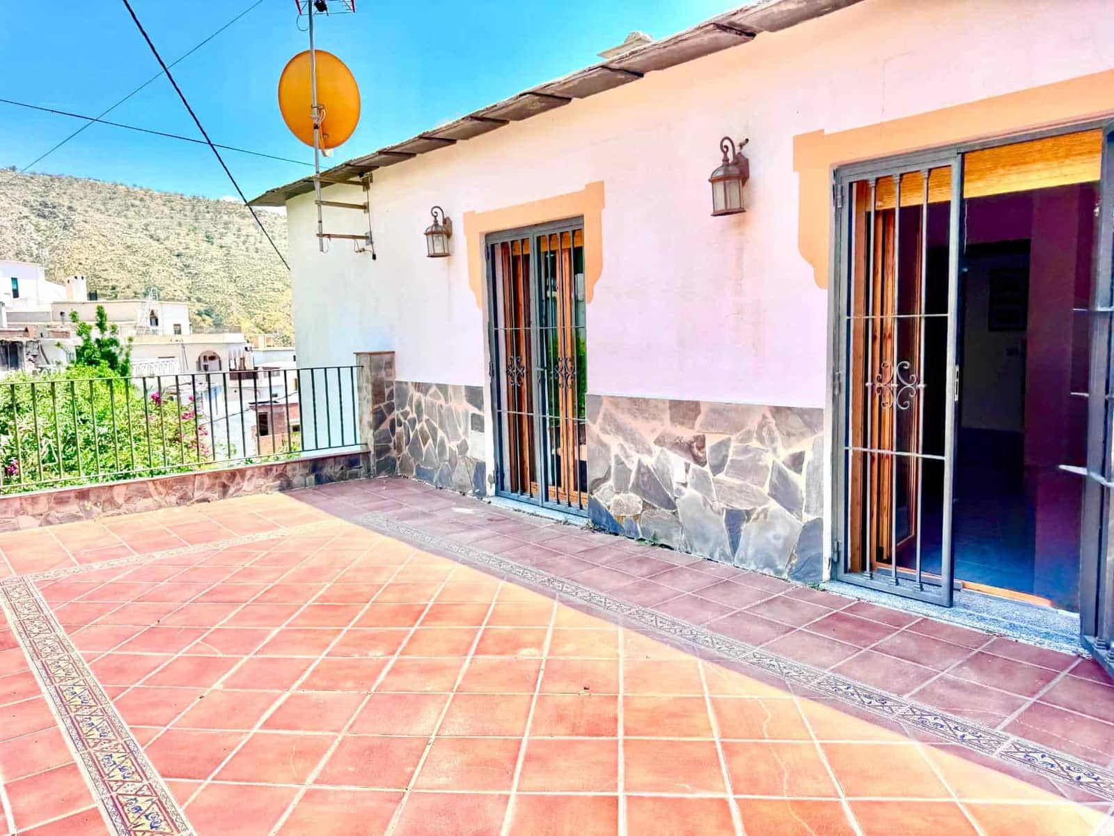 4 chambre Villa/Maison à vendre à Picena avec garage - 209 000 € (Ref: 10094538)