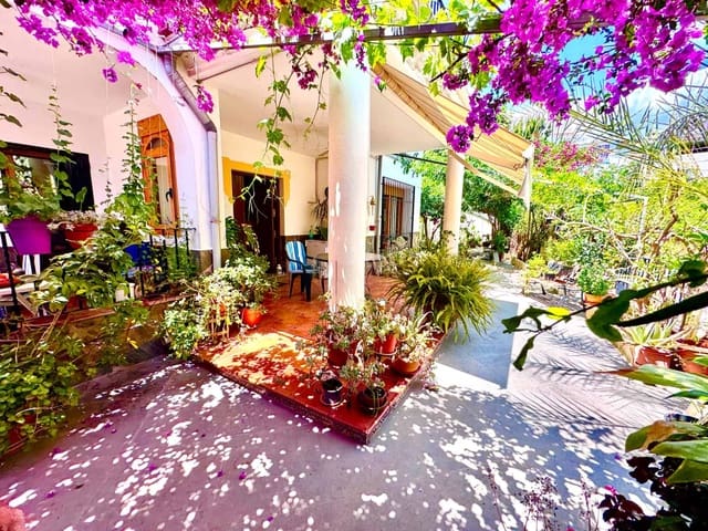 4 chambre Villa/Maison à vendre à Picena, Nevada avec garage - 209 000 € (Ref: 10094538)