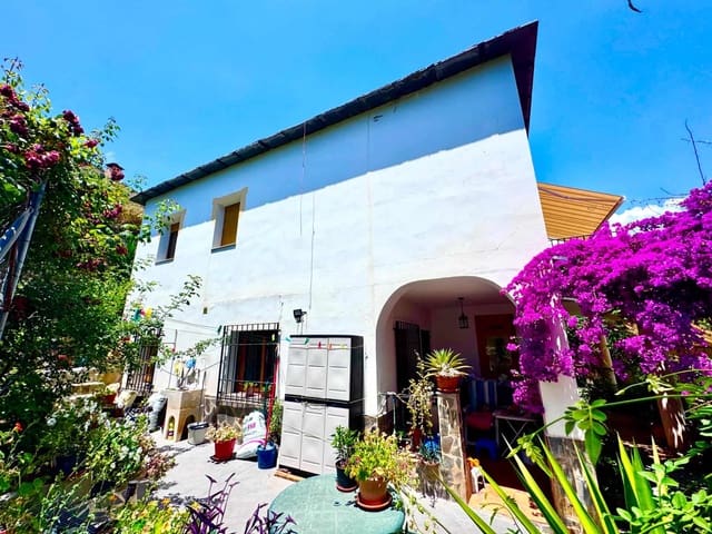 4 chambre Villa/Maison à vendre à Picena, Nevada avec garage - 209 000 € (Ref: 10094538)
